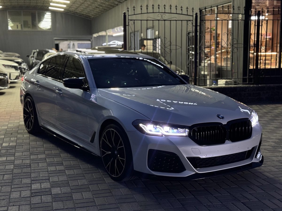 BMW 5 серии VII (G30/G31) 2019
