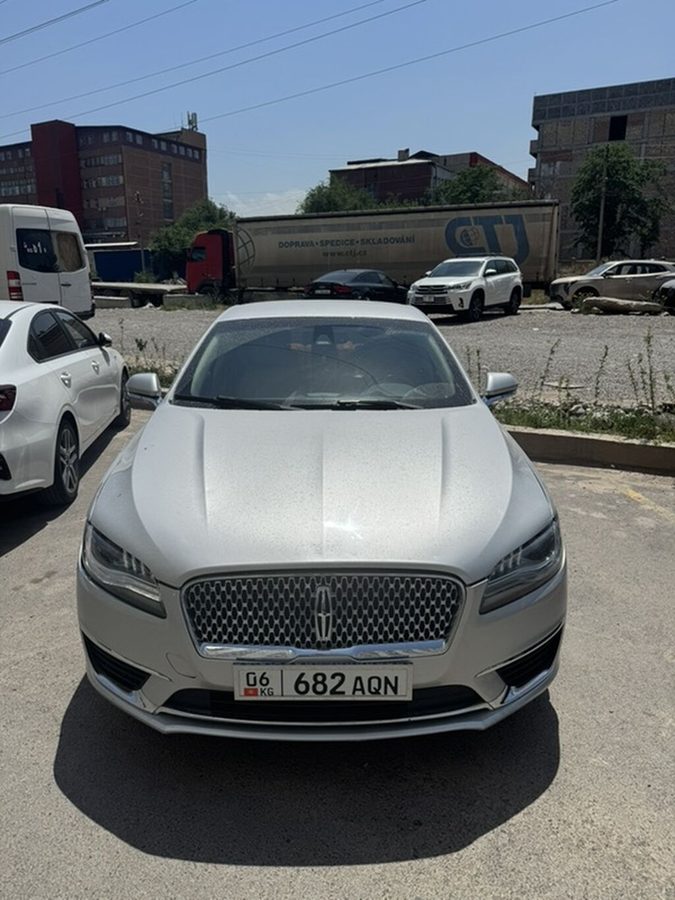 Lincoln MKZ