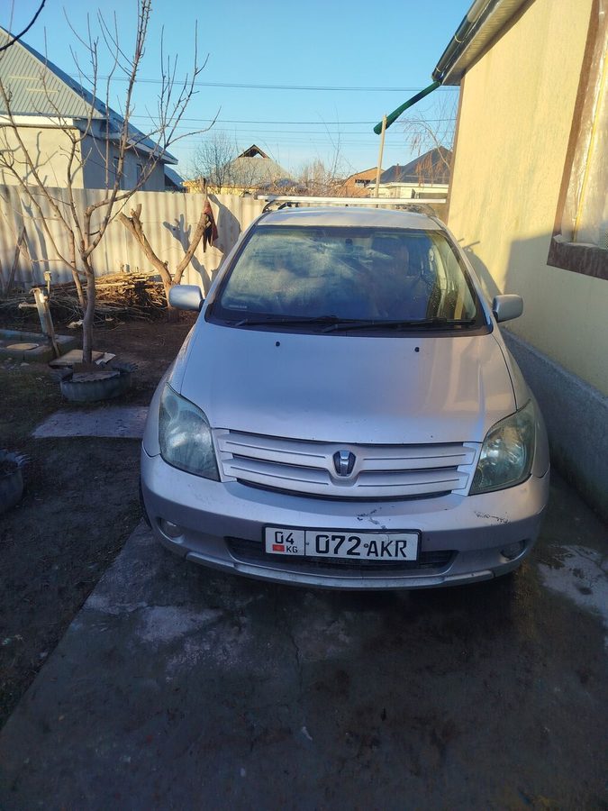 Toyota Ist