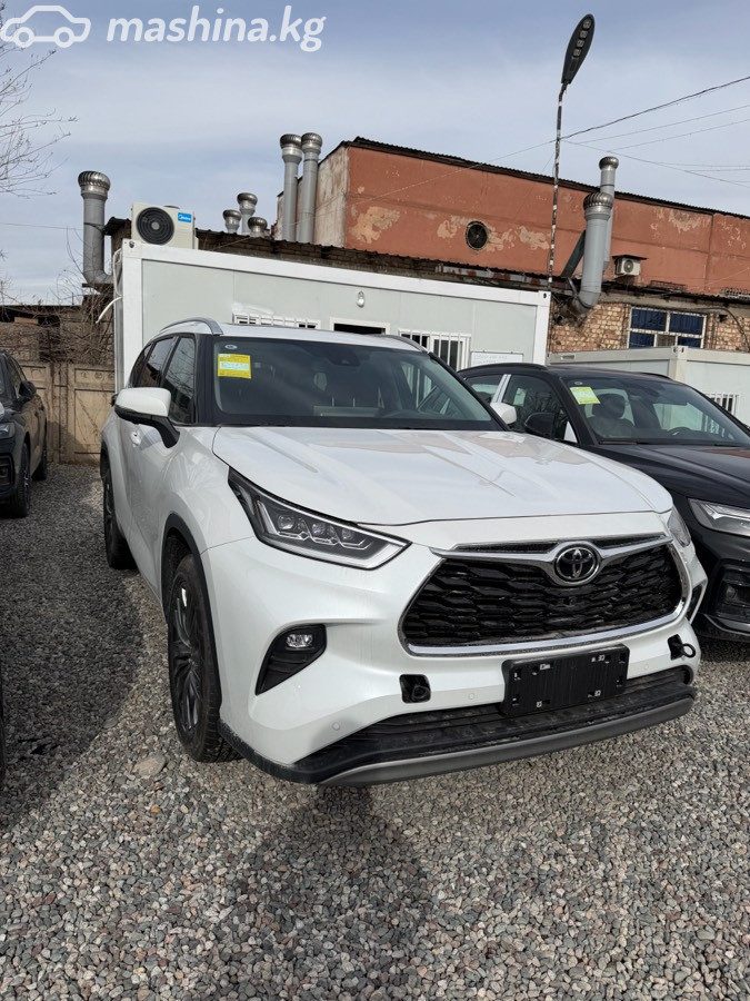 Toyota Highlander IV (U70)