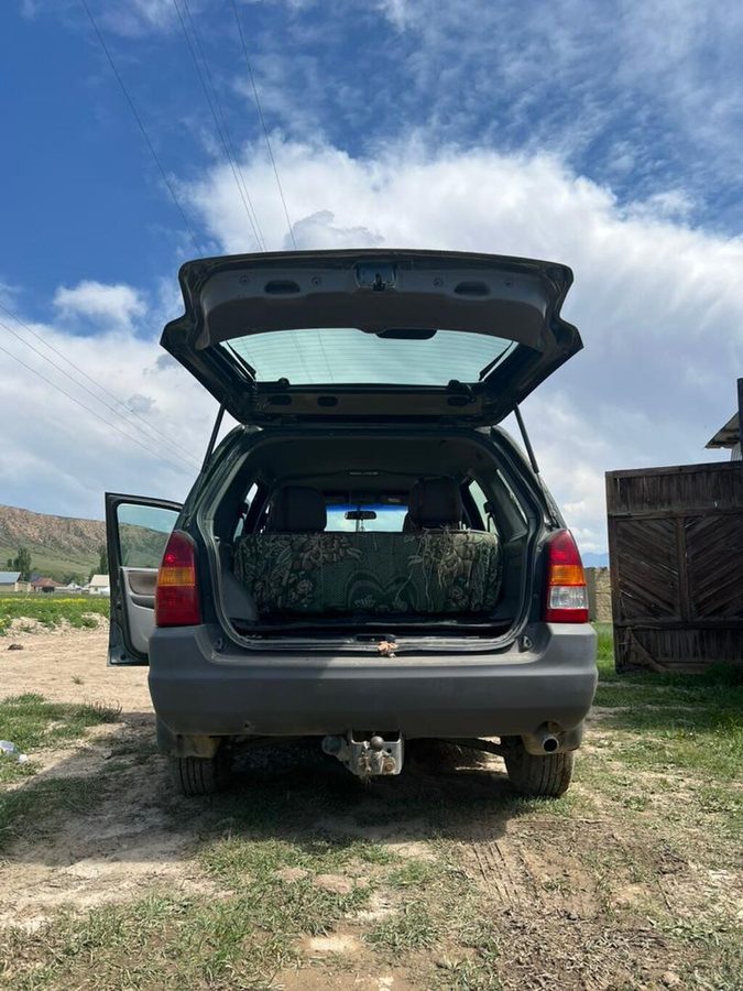 Mazda Tribute