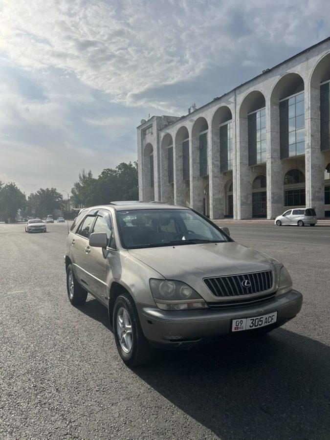 Lexus RX