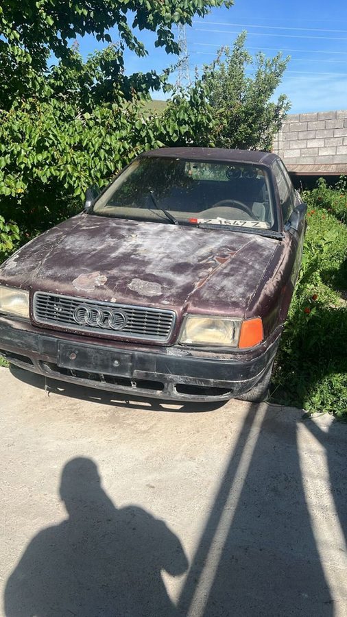 Audi 80