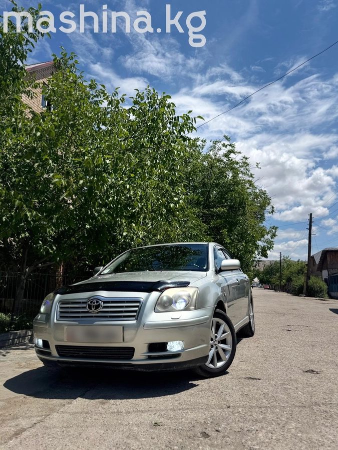 Toyota Avensis II 2004