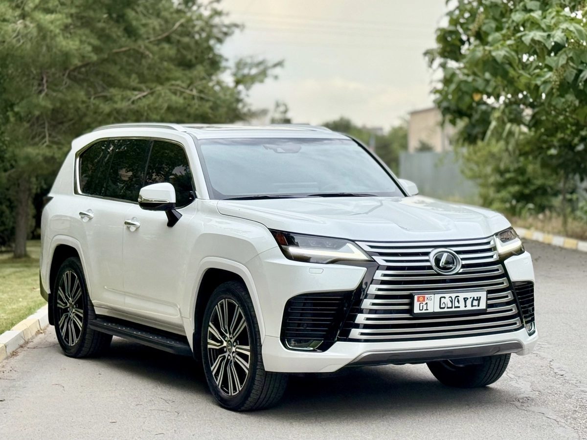 Lexus LX IV 2024