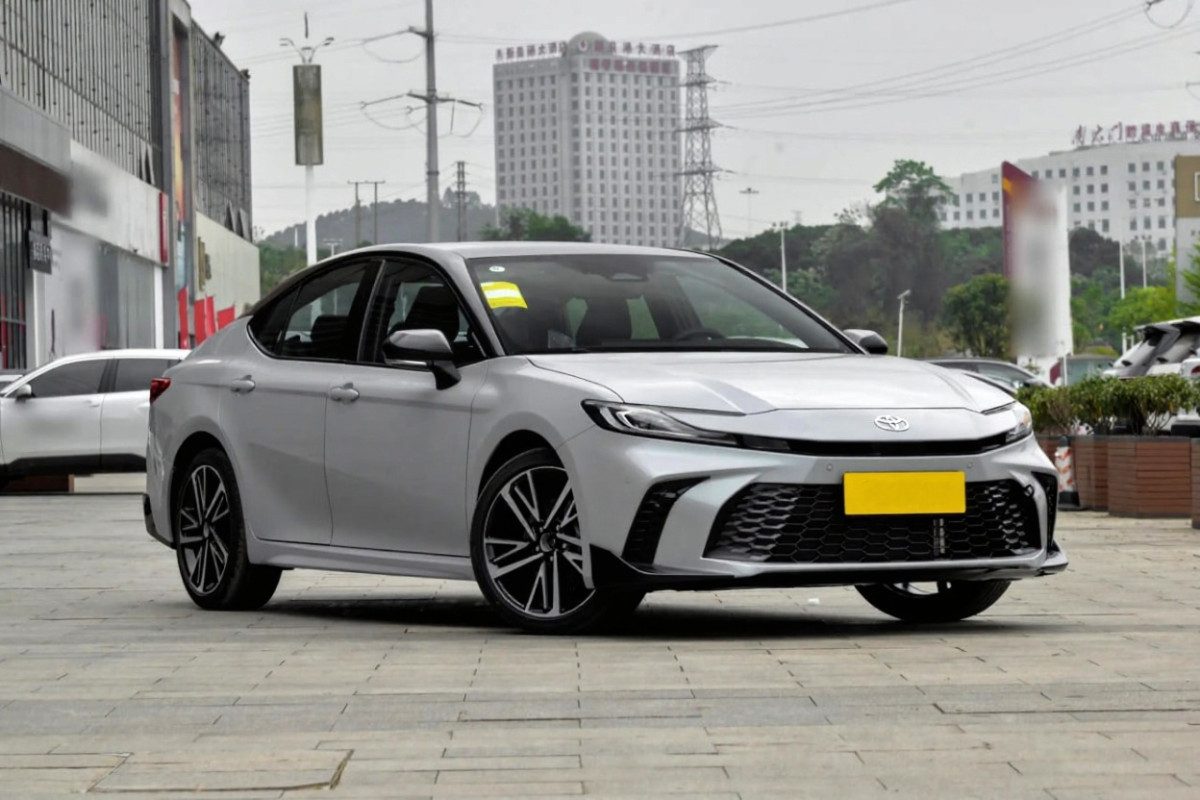 Toyota Camry IX (XV80) China Market
