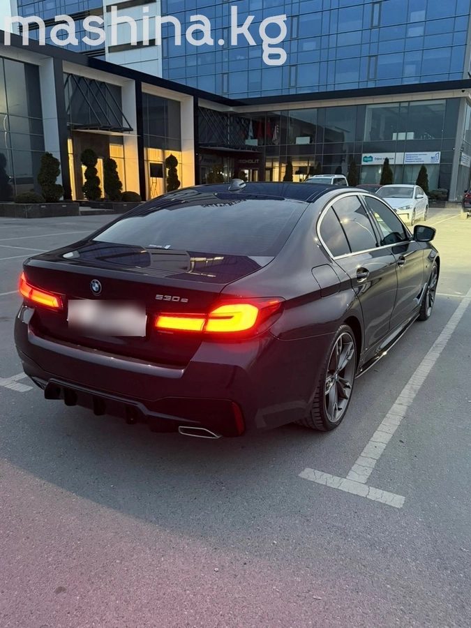 BMW 5 серии VII (G30/G31) Рестайлинг 2022