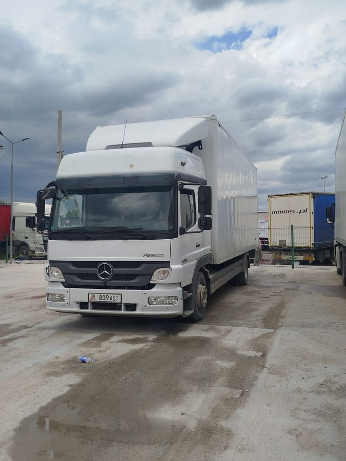 Mercedes-Benz 