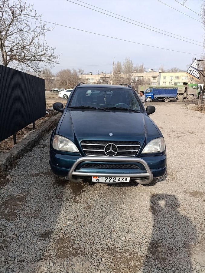 Mercedes-Benz ML-Class