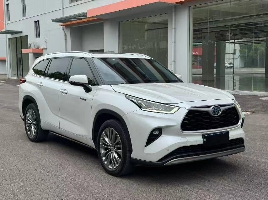 Toyota Highlander IV (U70) 2022