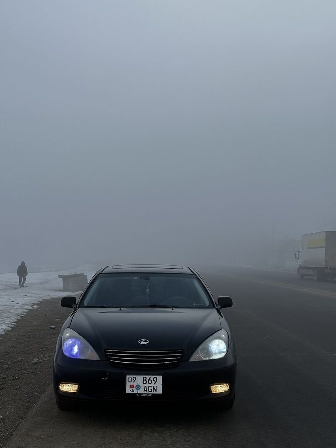 Lexus ES