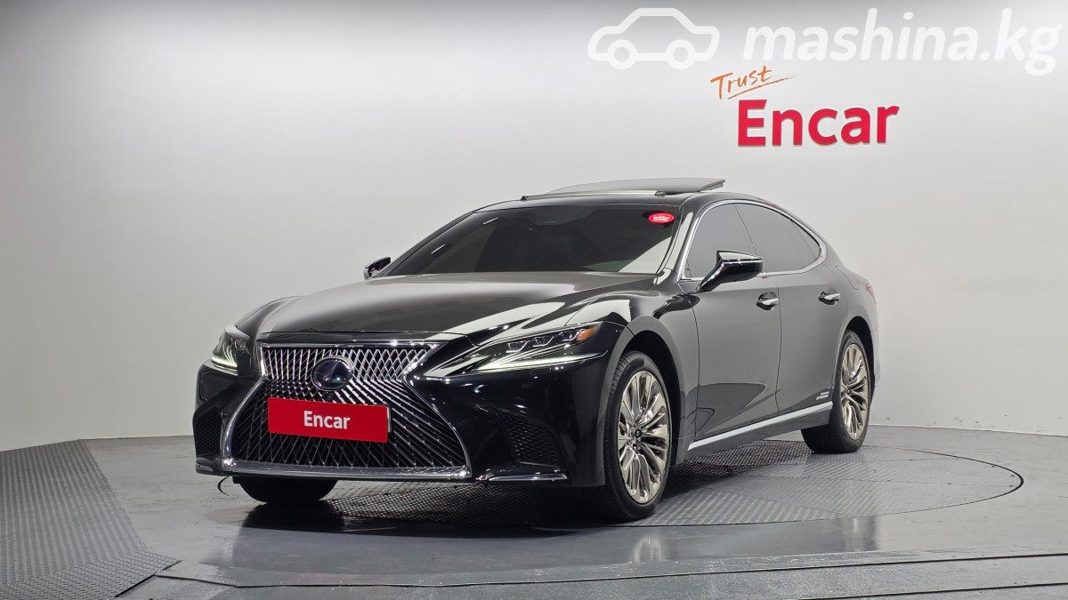 Lexus LS V
