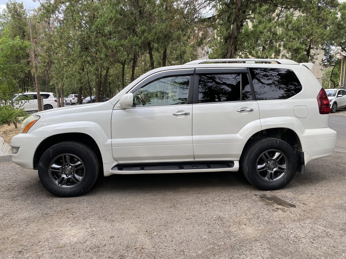Lexus GX I 2006