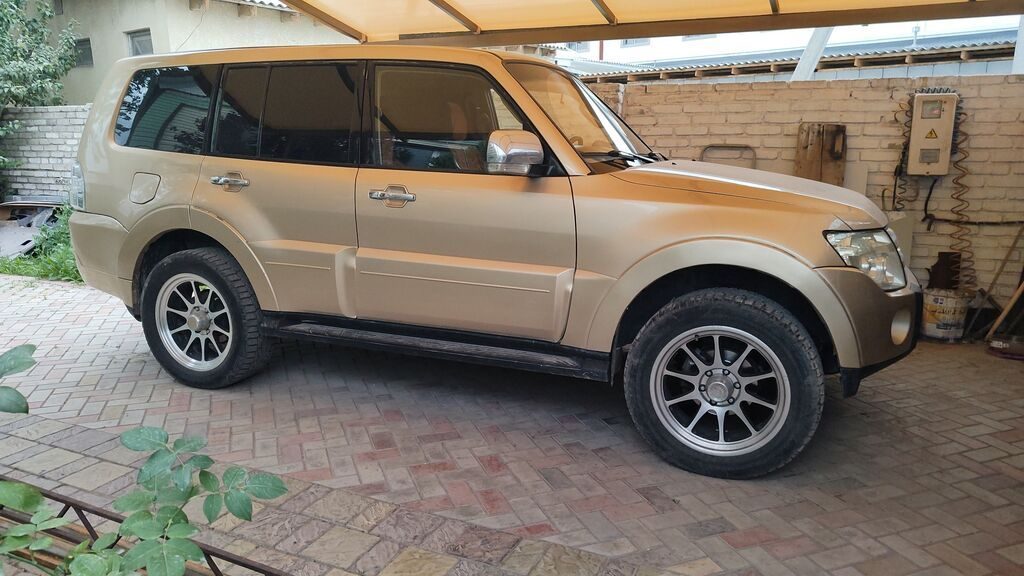 Mitsubishi Pajero