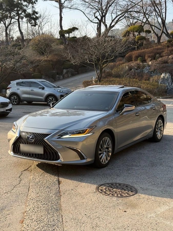 Lexus ES VII Рестайлинг 2021