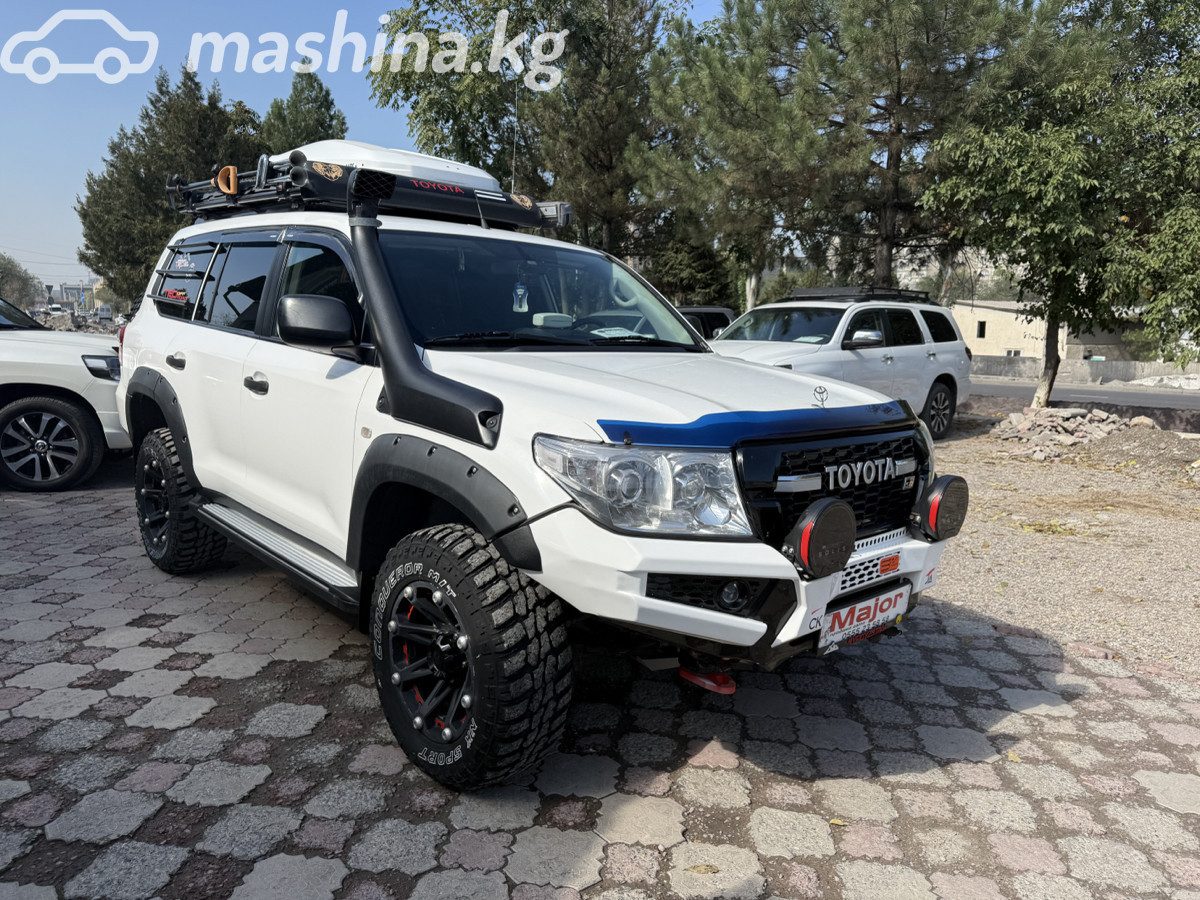 Toyota Land Cruiser 200 Series Рестайлинг 1