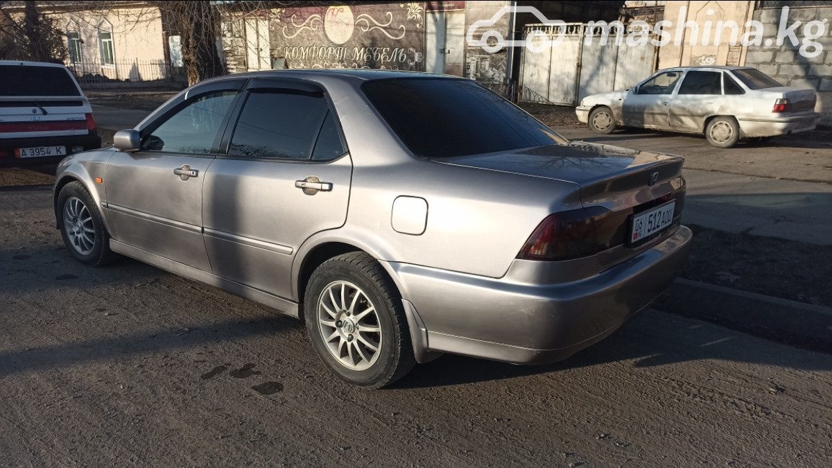Honda Accord VI