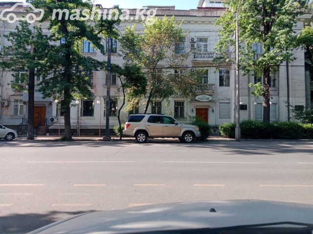 Toyota Sequoia