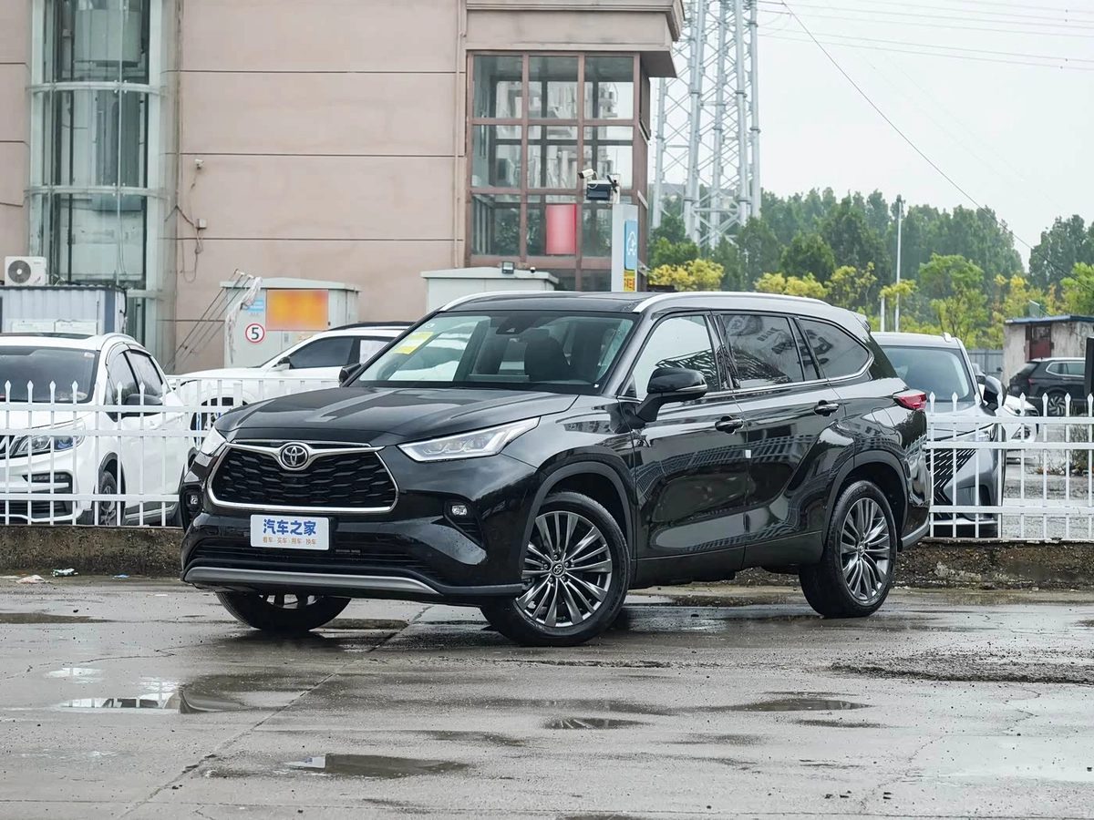 Toyota Highlander IV (U70) 2026