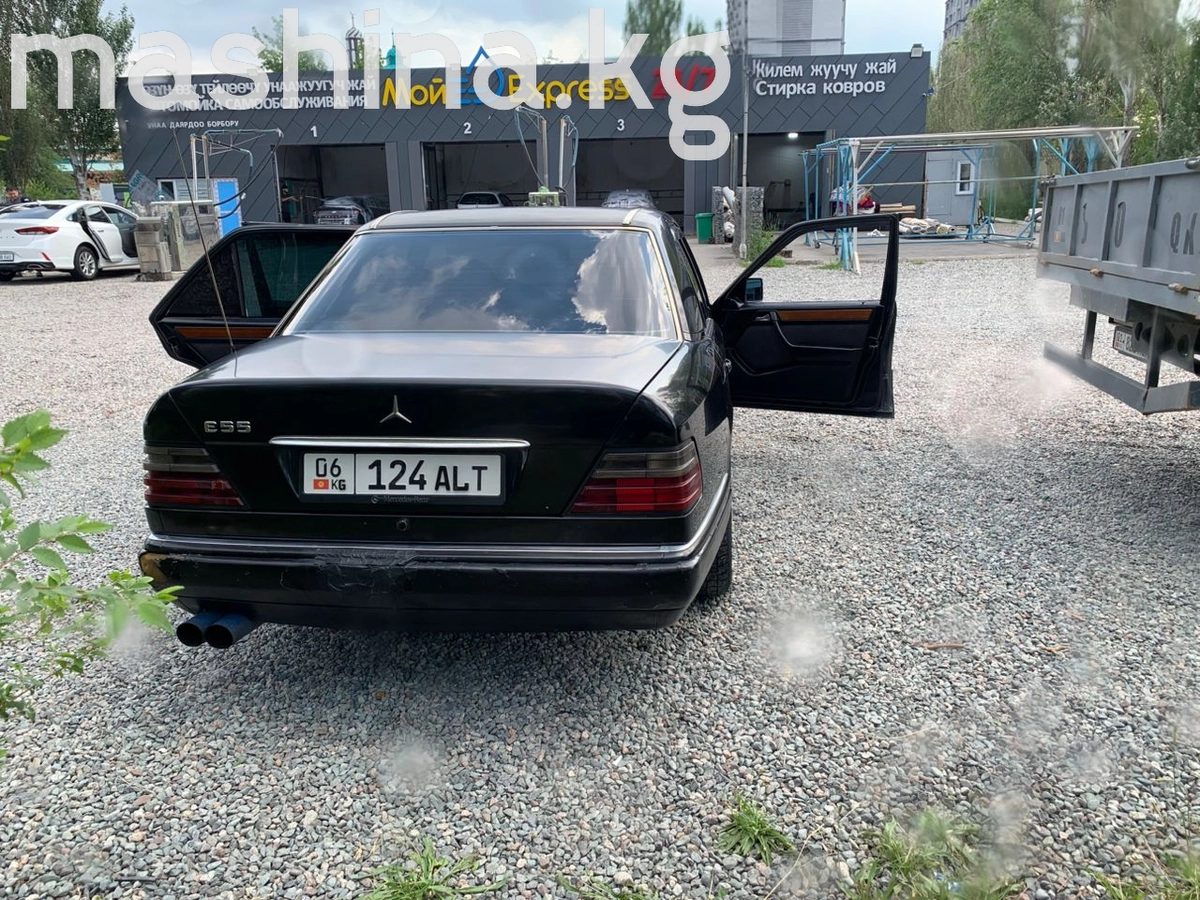 Mercedes-Benz W124 1993