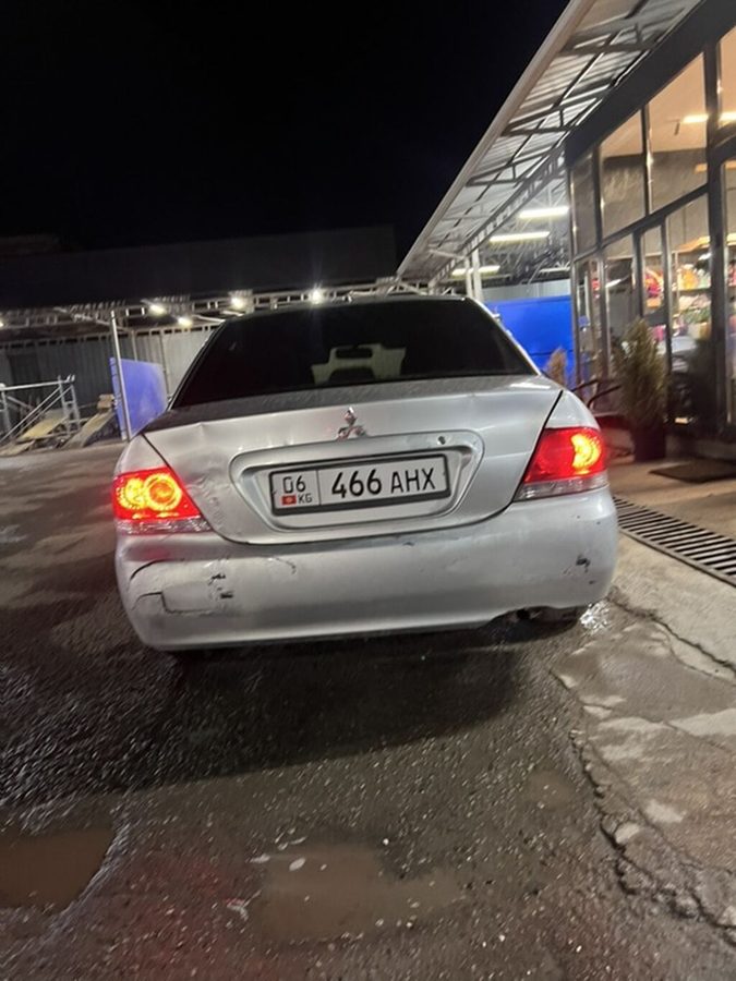 Mitsubishi Lancer