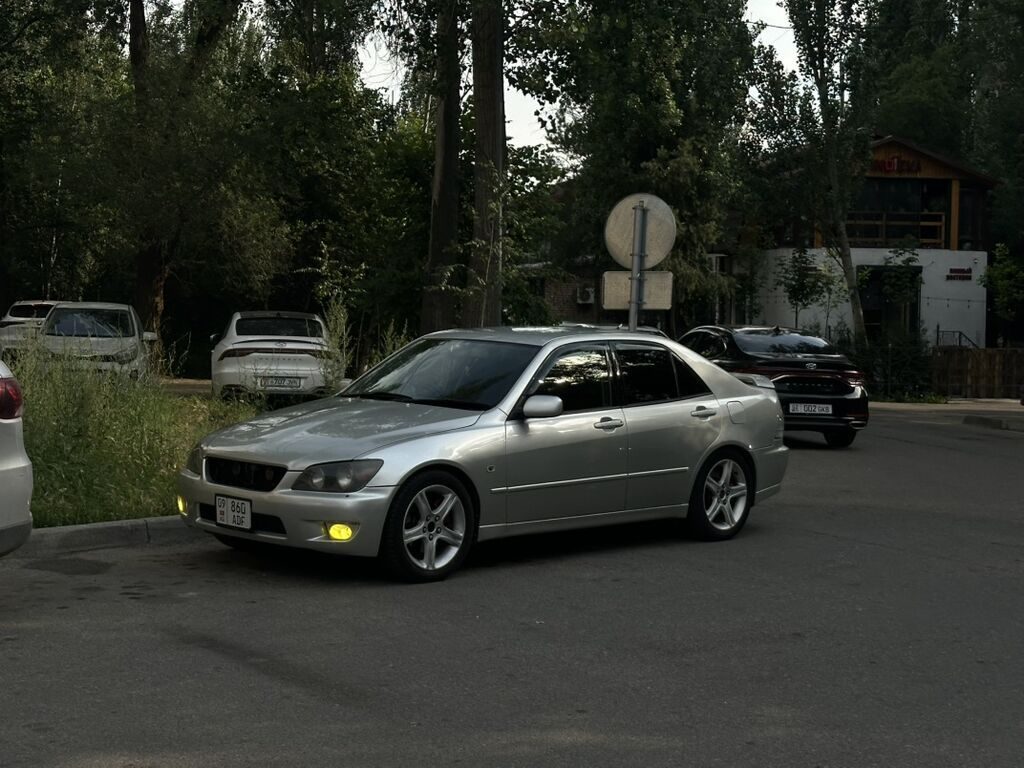Toyota Altezza