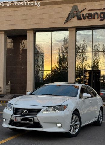 Lexus ES