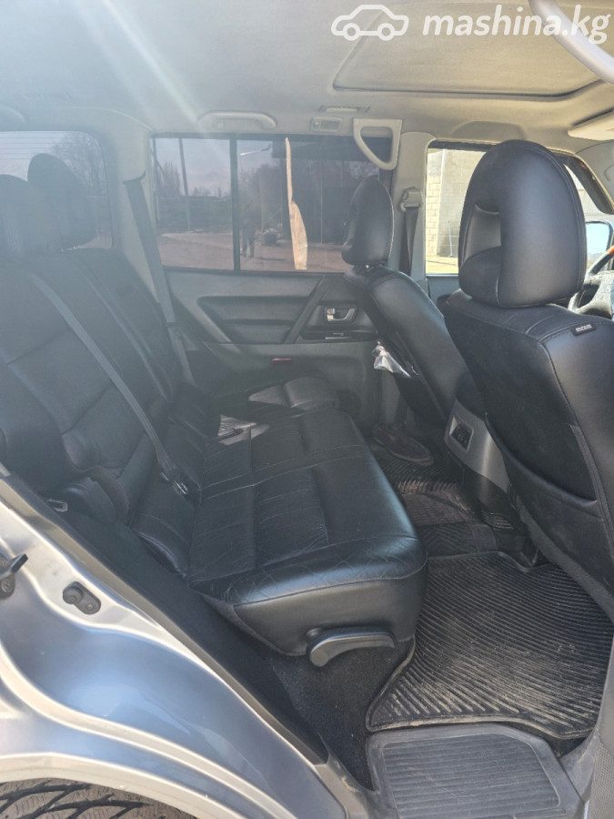 Mitsubishi Pajero III