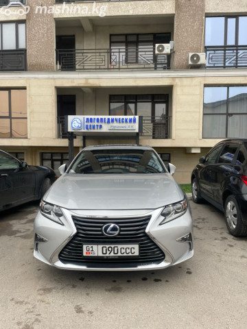 Lexus ES