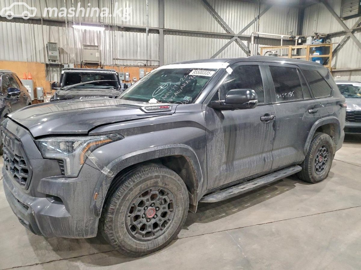 Toyota Sequoia III