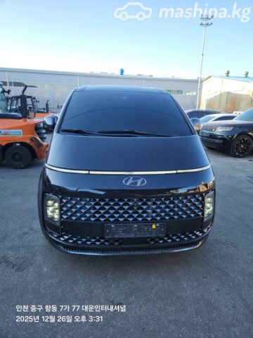 Hyundai Staria