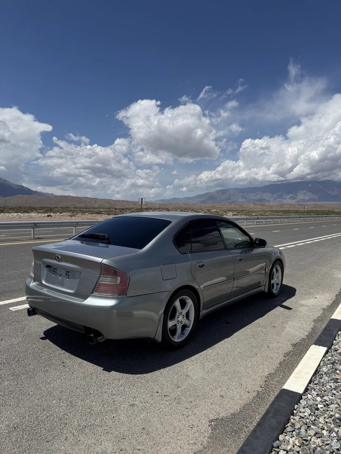 Subaru Legacy IV 2004