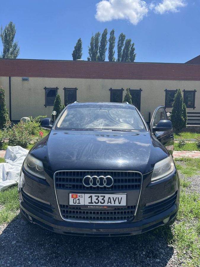 Audi Q7