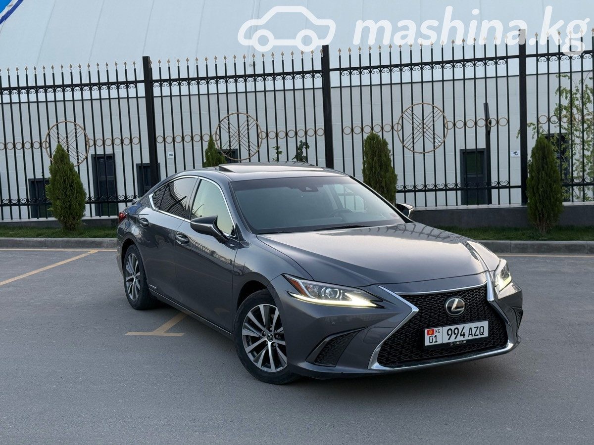 Lexus ES