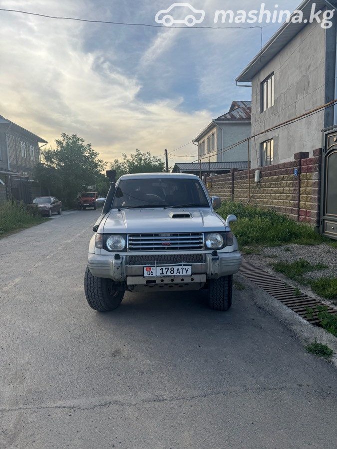 Mitsubishi Pajero II