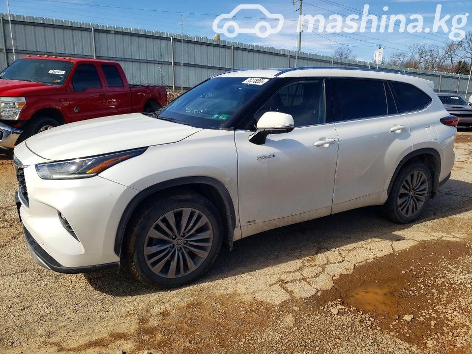 Toyota Highlander IV (U70)