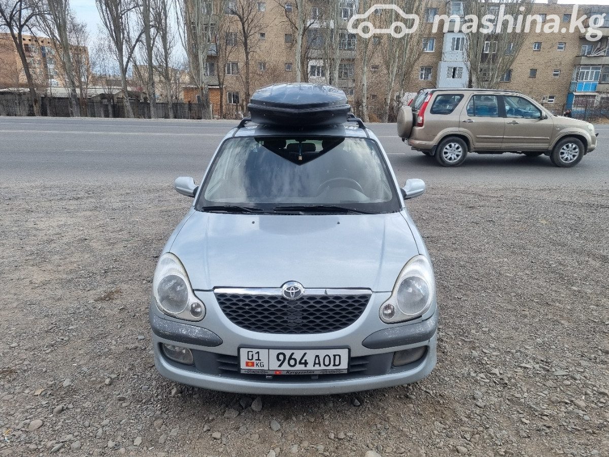 Daihatsu Storia