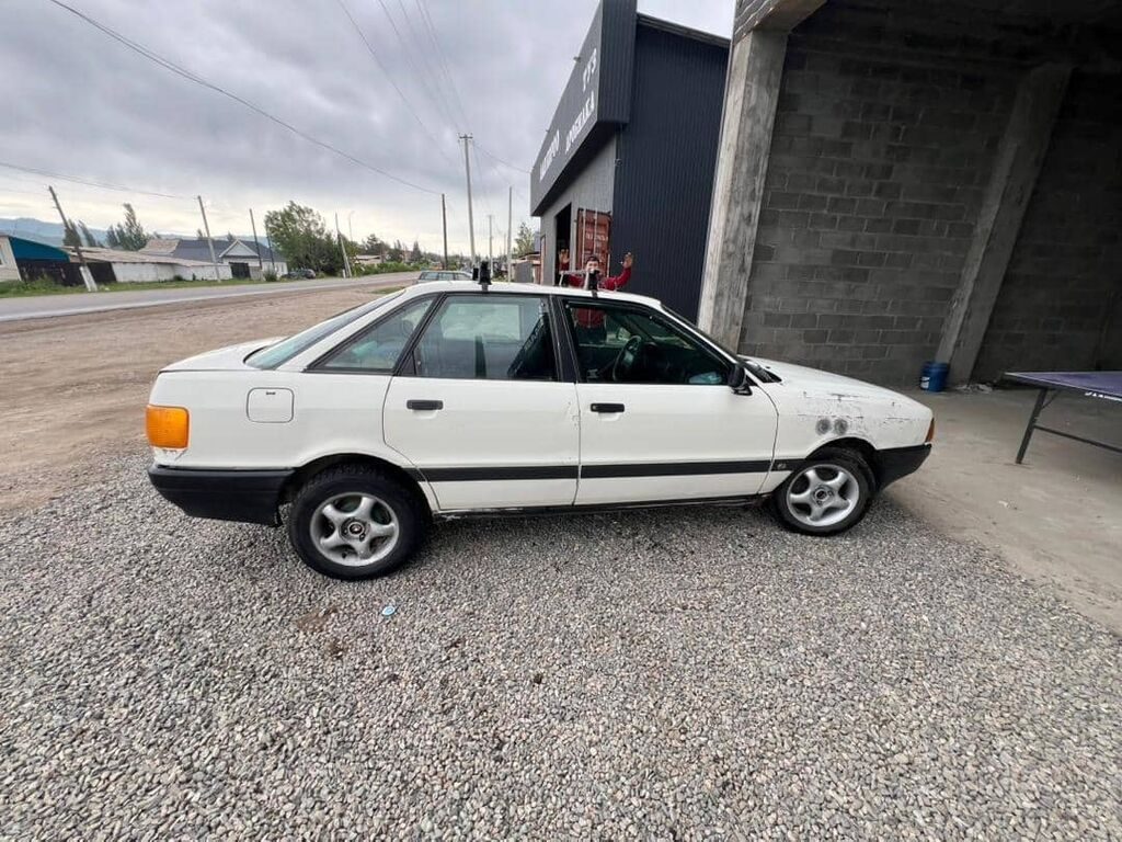 Audi 80