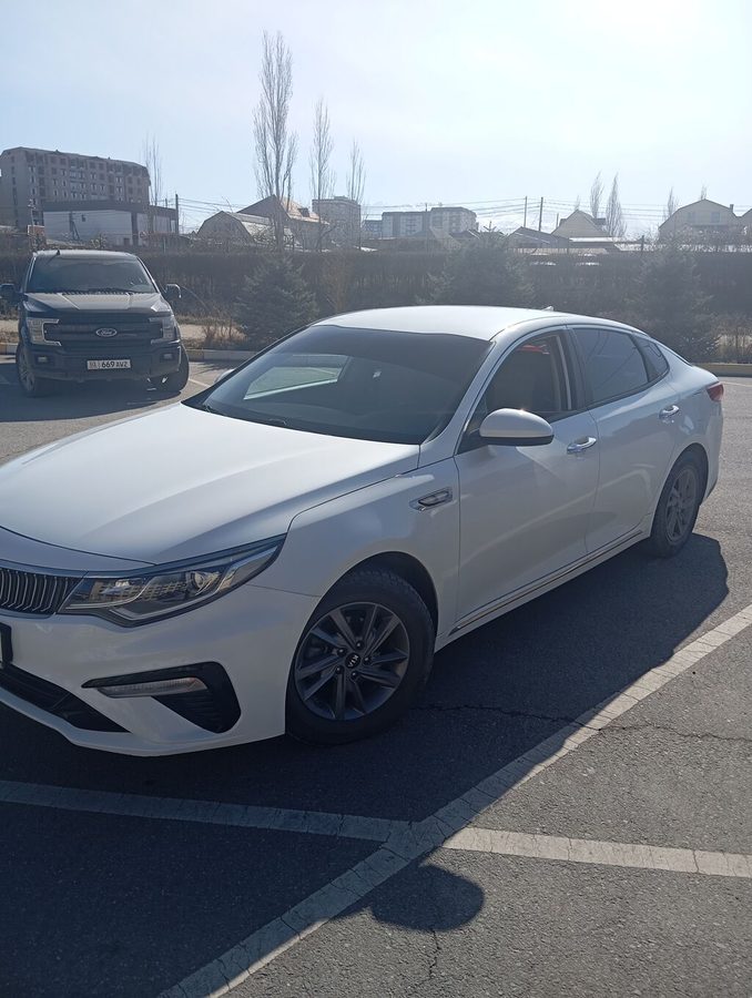 Kia K5