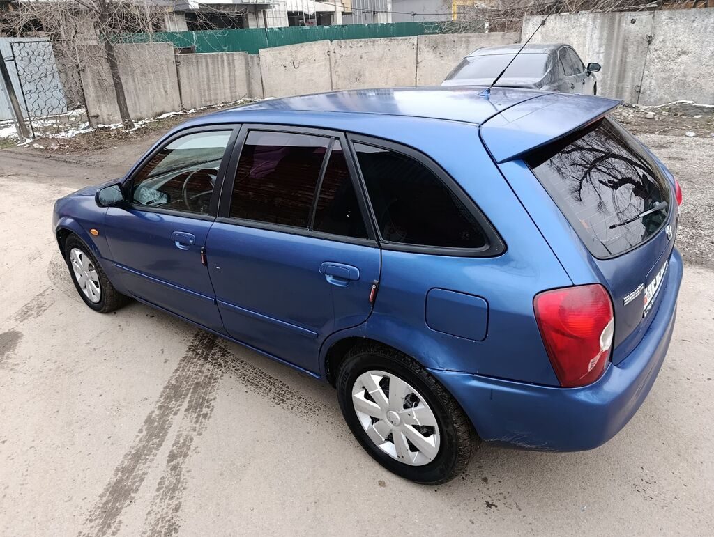Mazda Familia