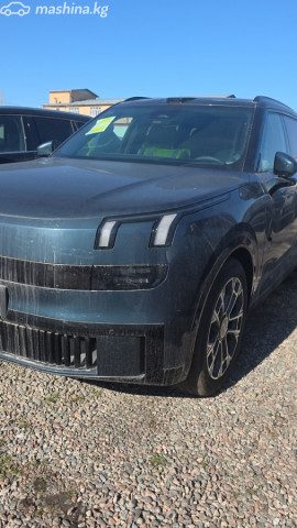Lynk &amp; Co 900