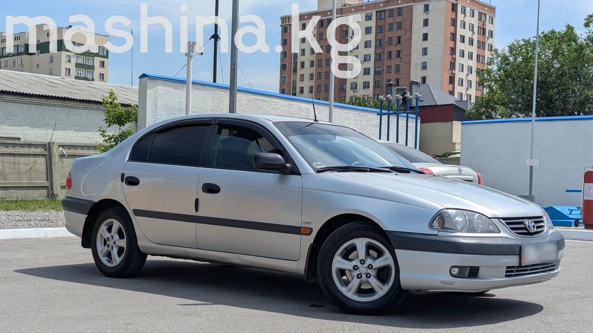 Toyota Avensis I Рестайлинг 2002