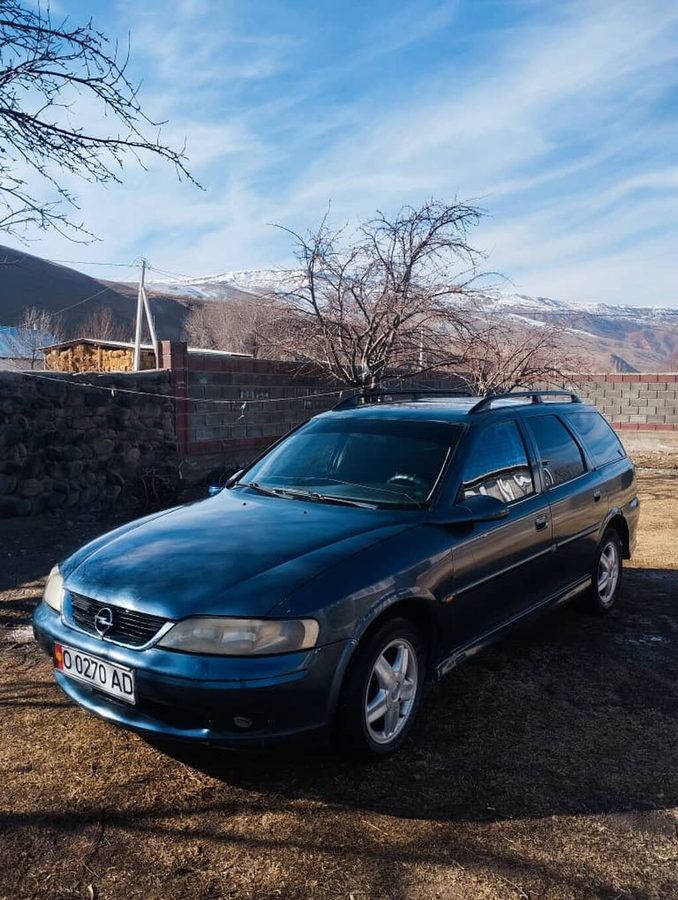 Opel Omega