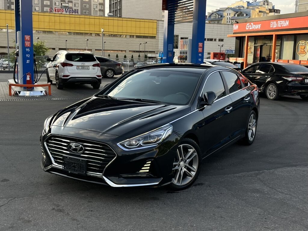 Hyundai Sonata