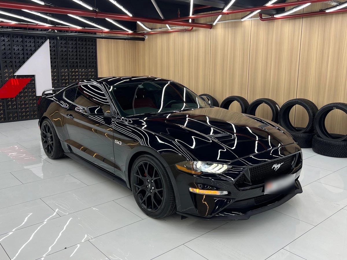 Ford Mustang VI Рестайлинг 2019