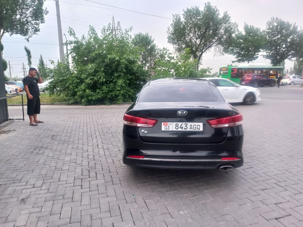 Kia K5