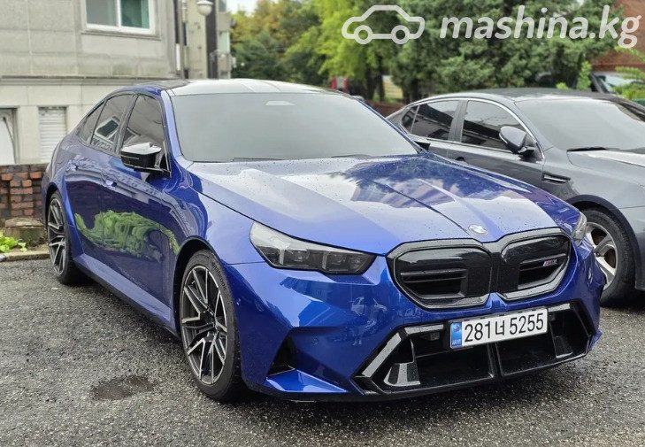 BMW M5 VII (G90)