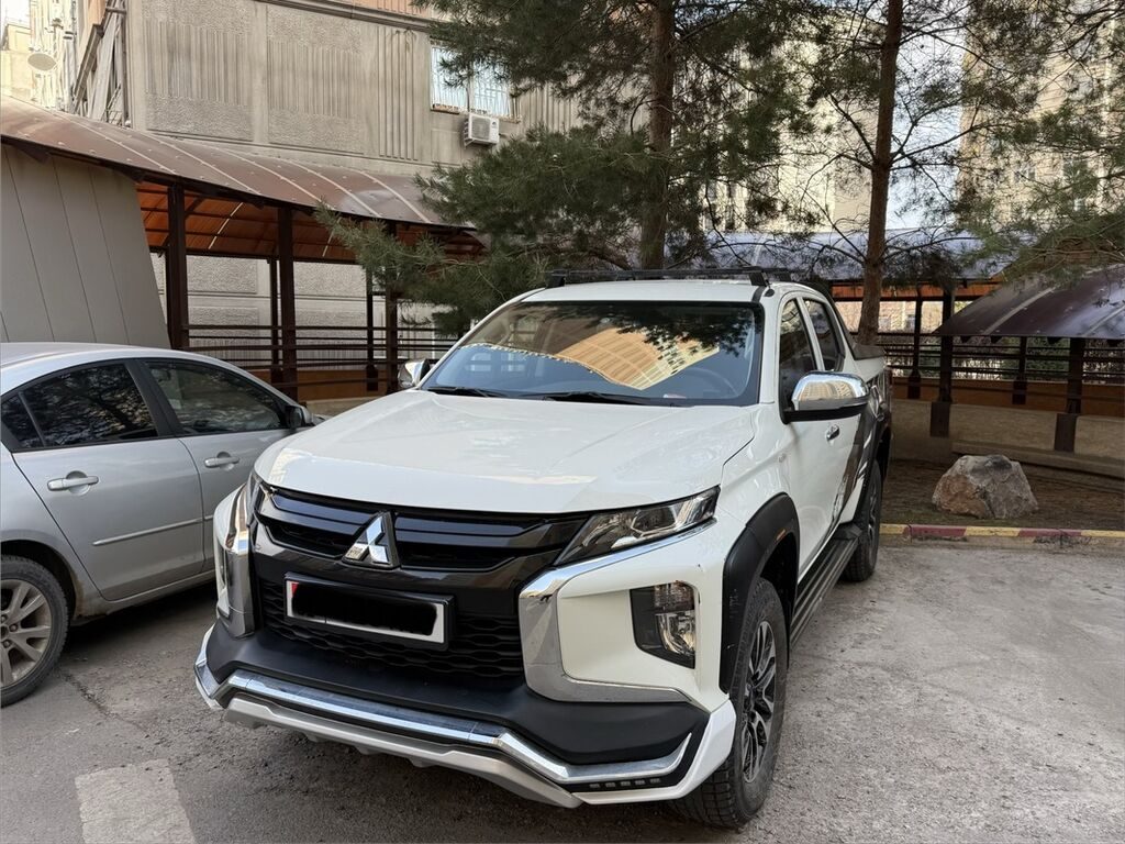 Mitsubishi L200