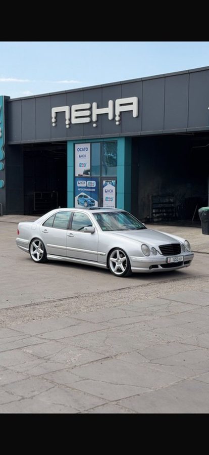 Mercedes-Benz E-Class