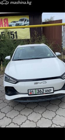 BYD E2